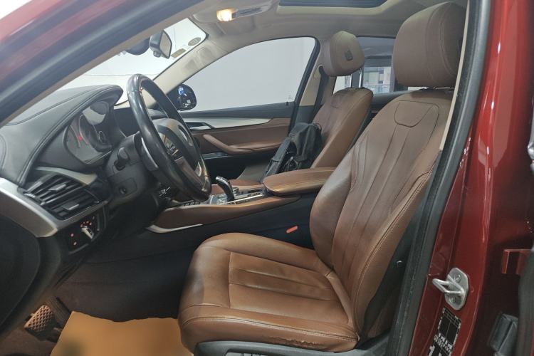 Used BMW X6 2017 xDrive35i Leading Model Left Front Seat