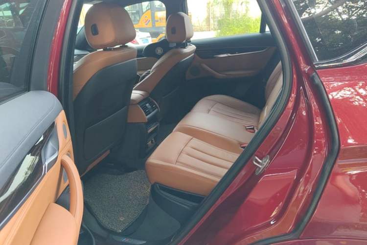 Used BMW X6 2017 xDrive35i M Sport Edition Left Rear Seat