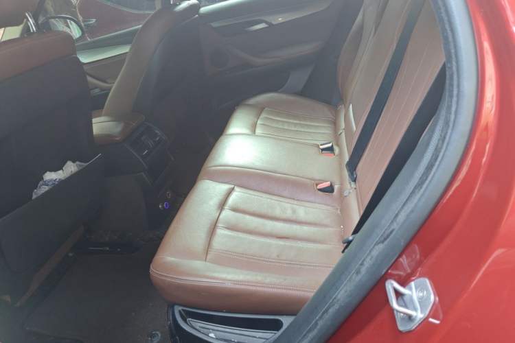 Used BMW X6 2017 xDrive35i Leading Model Left Rear Seat