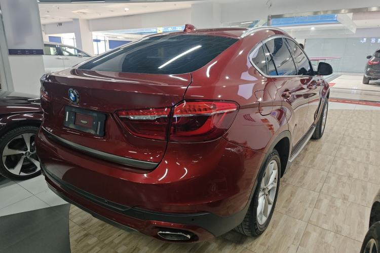 Used BMW X6 2017 xDrive35i Leading Model Rear Right 45 Deg