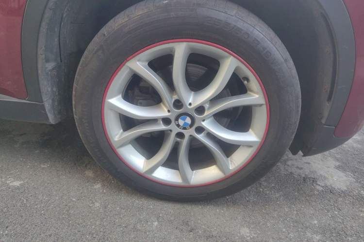Used BMW X6 2017 xDrive28i Right Front Wheel Hub