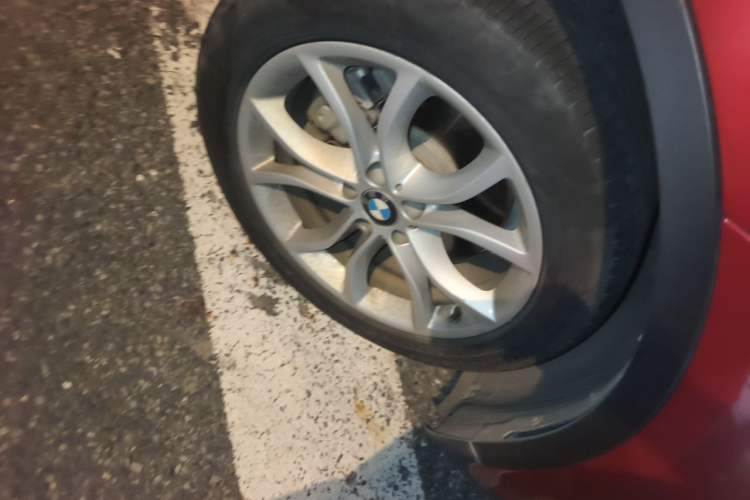 Used BMW X6 2017 xDrive35i Leading Model Right Front Wheel Hub