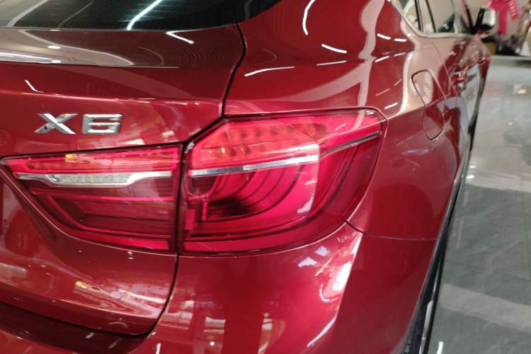 Used BMW X6 2017 xDrive28i Right Rear Taillight