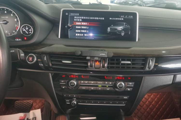 Used BMW X6 2017 xDrive28i Audio And AC Panel