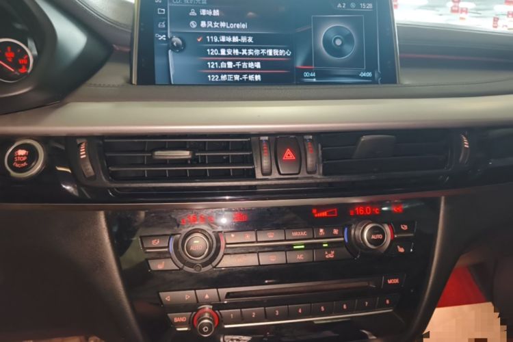Used BMW X6 2017 xDrive35i Leading Model Audio And AC Panel