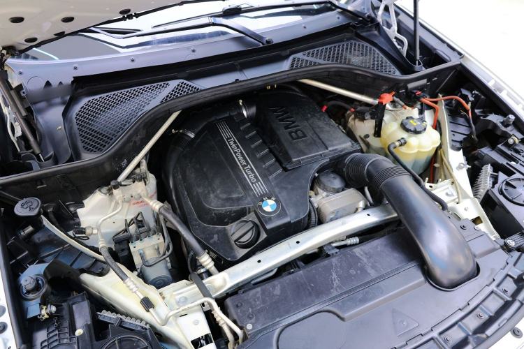 Used BMW X6 2017 xDrive35i Luxury Edition Engine Bay