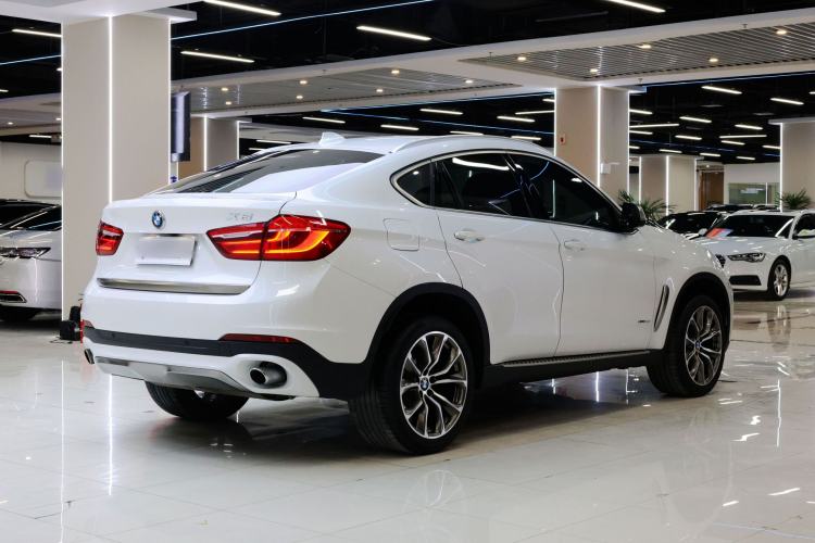 Used BMW X6 2017 xDrive35i Luxury Edition Exterior 10