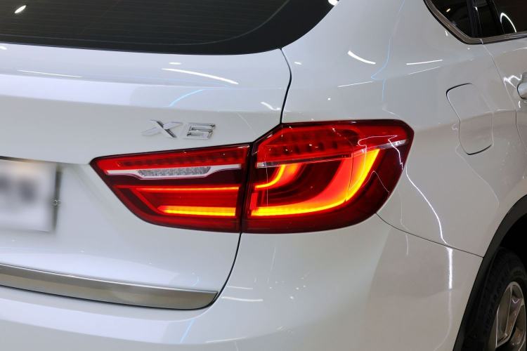 Used BMW X6 2017 xDrive35i Luxury Edition Exterior 11