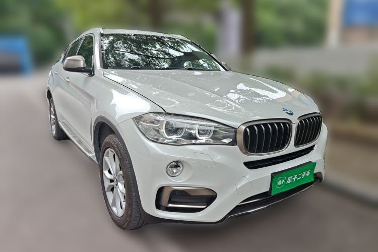Used BMW X6 2017 xDrive28i Front Right 45 Deg
