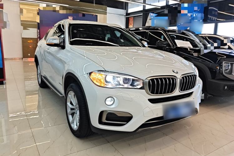 Used BMW X6 2017 xDrive28i Front Right 45 Deg