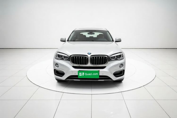 Used BMW X6 2017 xDrive28i Front