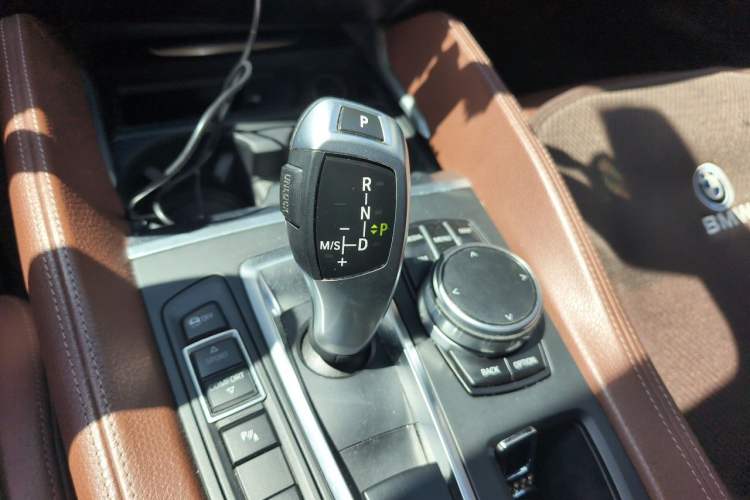Used BMW X6 2017 xDrive28i Gear Lever