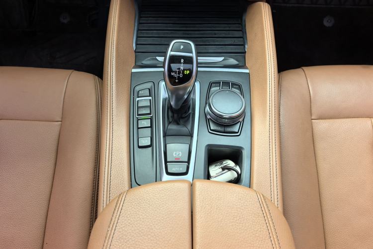 Used BMW X6 2017 xDrive35i Leading Model Gear Lever