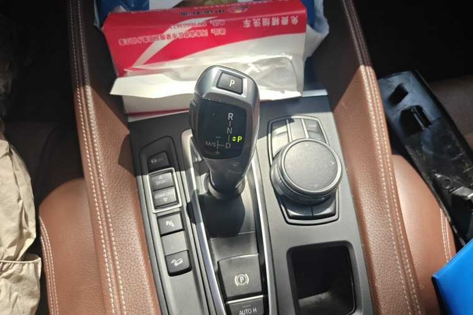 Used BMW X6 2017 xDrive28i Gear Lever