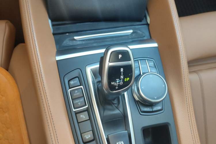 Used BMW X6 2017 xDrive35i M Sport Edition Gear Lever