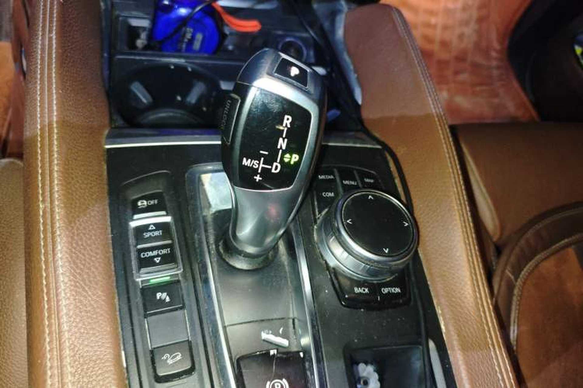 Used BMW X6 2017 xDrive28i Gear Lever