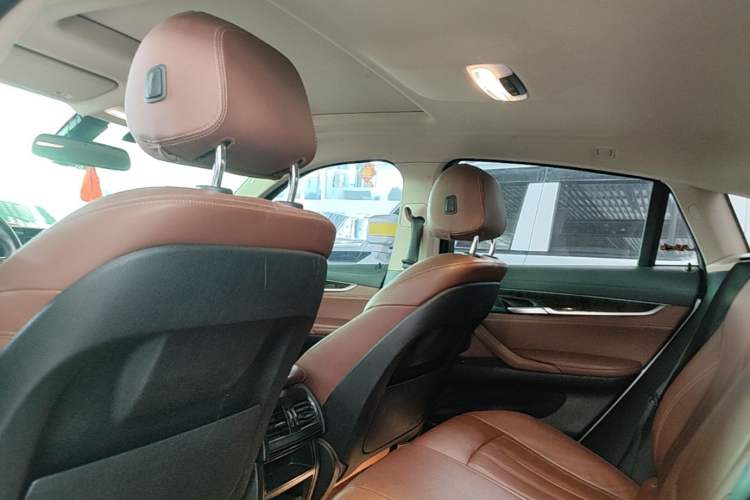 Used BMW X6 2017 xDrive28i Headliner