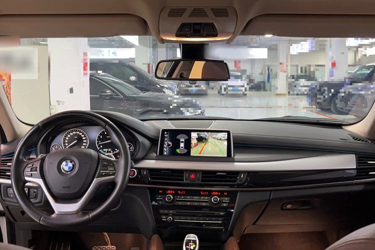 Used BMW X6 2017 xDrive35i Leading Model Interior 3