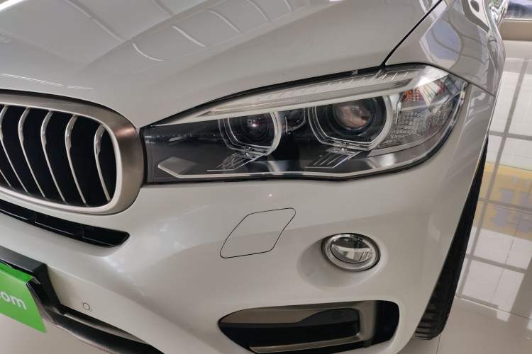 Used BMW X6 2017 xDrive28i Left Front Headlight