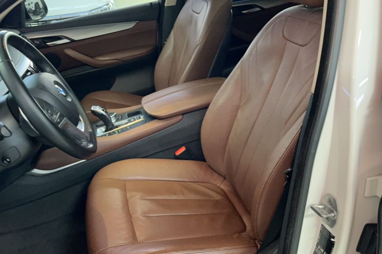 Used BMW X6 2017 xDrive35i Leading Model Left Front Seat