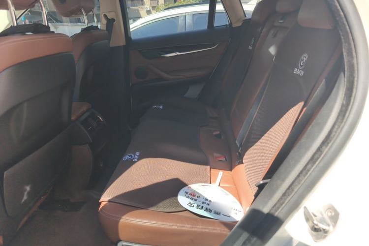 Used BMW X6 2017 xDrive28i Left Rear Seat