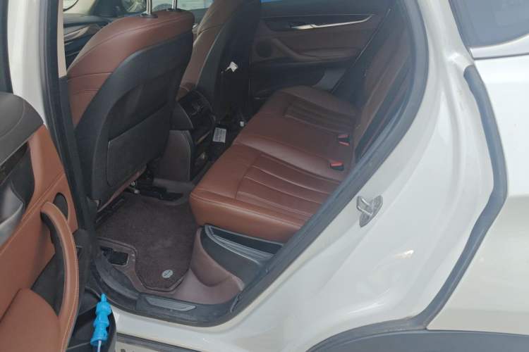 Used BMW X6 2017 xDrive28i Left Rear Seat