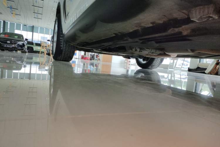 Used BMW X6 2017 xDrive28i Left Side Sill