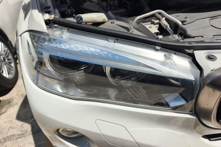 Used BMW X6 2017 xDrive28i Right Front Headlight