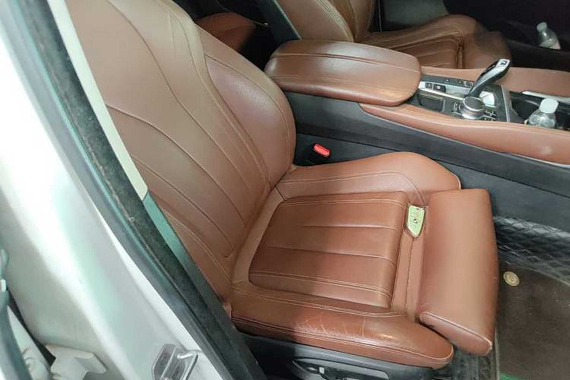 Used BMW X6 2017 xDrive28i Right Front Seat
