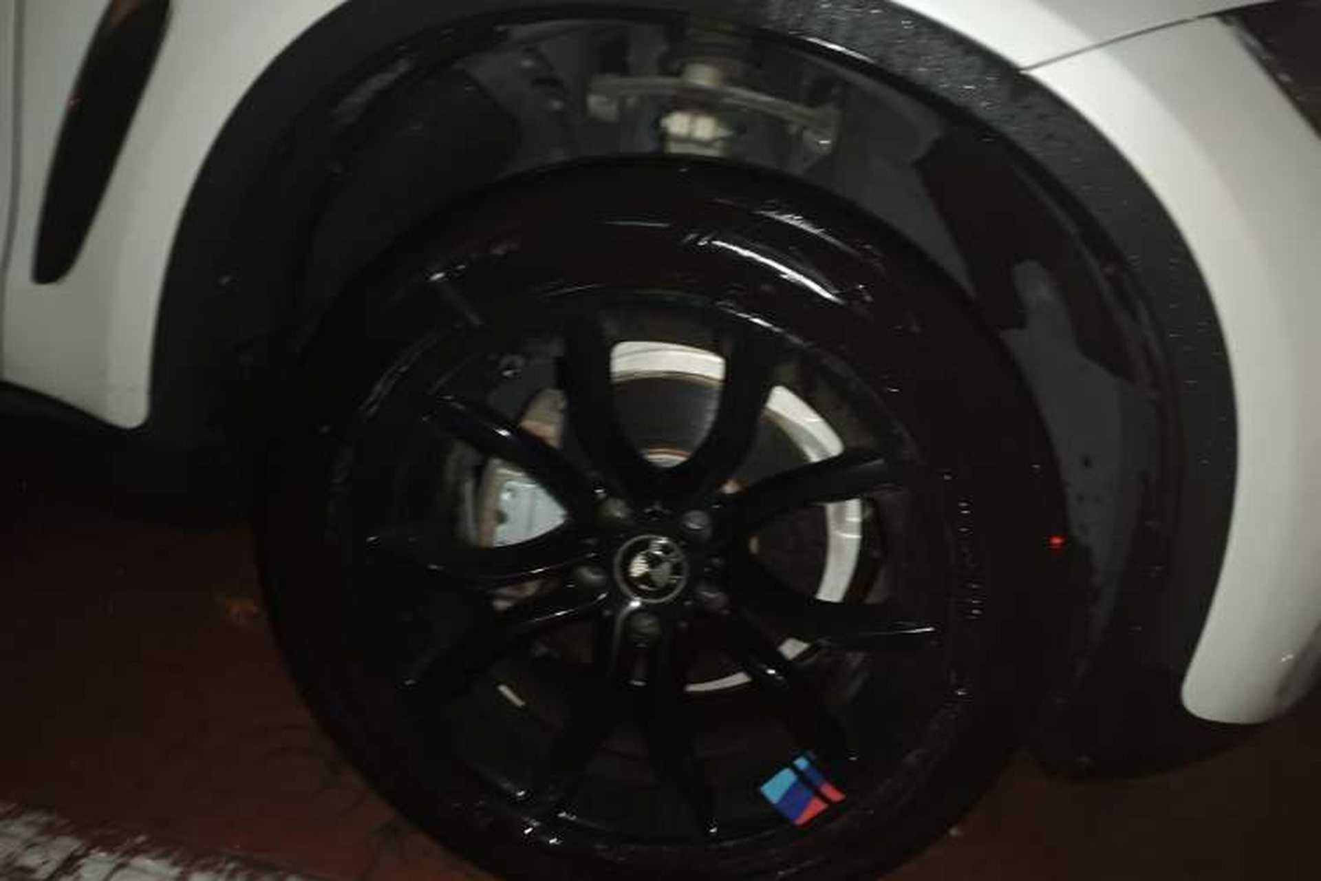 Used BMW X6 2017 xDrive28i Right Front Wheel Hub