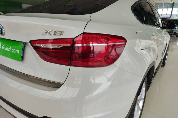 Used BMW X6 2017 xDrive28i Right Rear Taillight