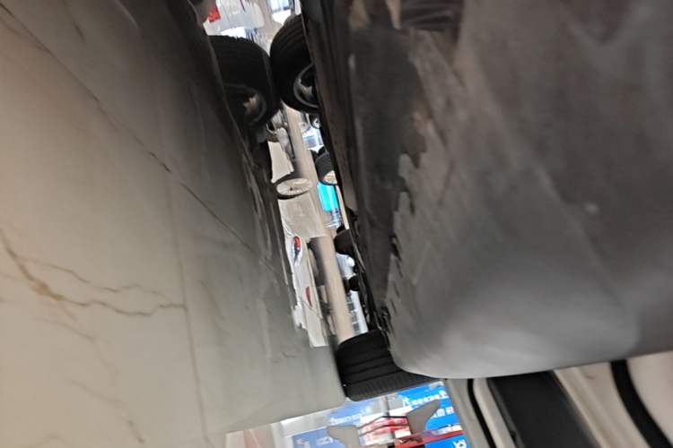 Used BMW X6 2017 xDrive28i Right Side Sill