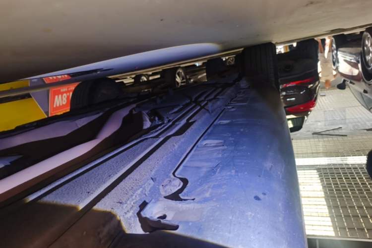Used BMW X6 2017 xDrive35i Leading Model Right Side Sill