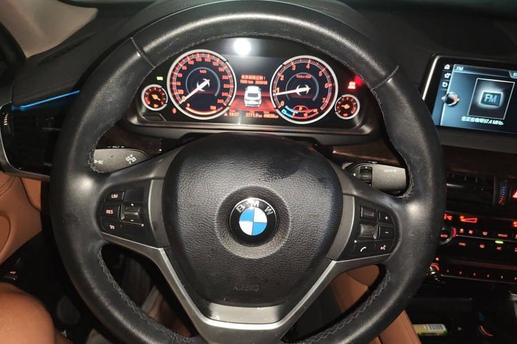Used BMW X6 2017 xDrive28i Steering Wheel