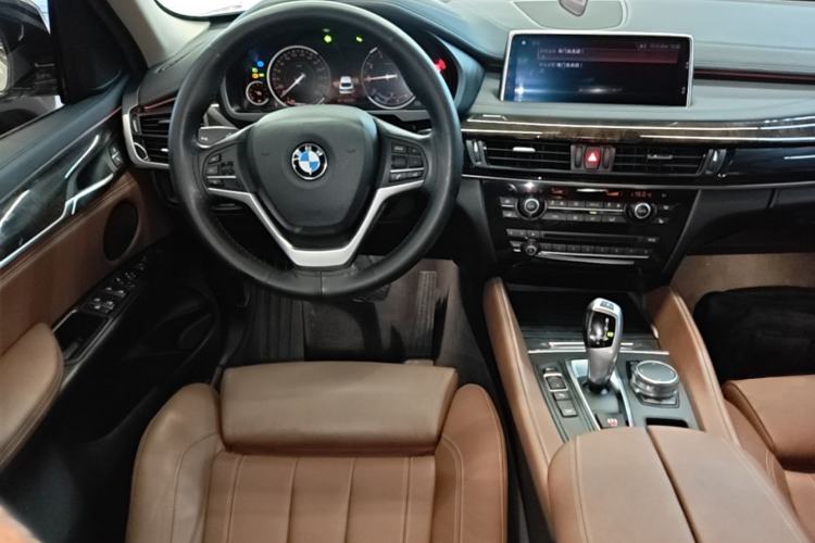 Used BMW X6 2017 xDrive28i Steering Wheel