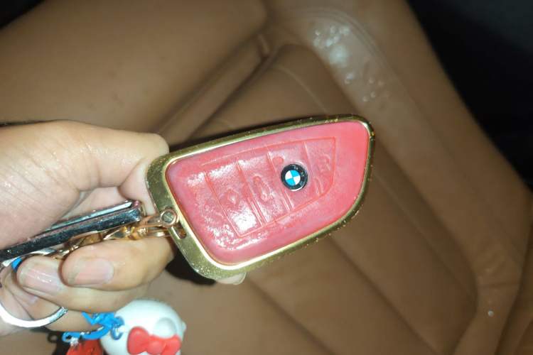 Used BMW X6 2017 xDrive28i Vehicle Key