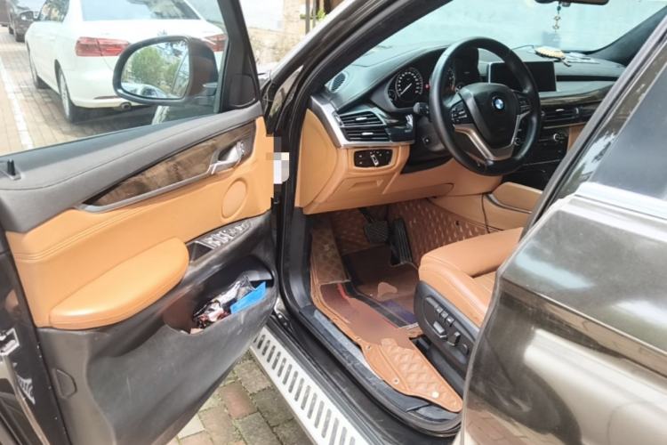 Used BMW X6 2017 xDrive28i Driver Seat