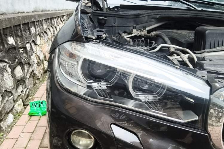 Used BMW X6 2017 xDrive28i Right Front Headlight