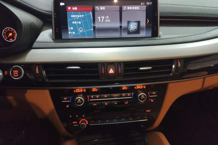 Used BMW X6 2018 xDrive28i Audio And AC Panel