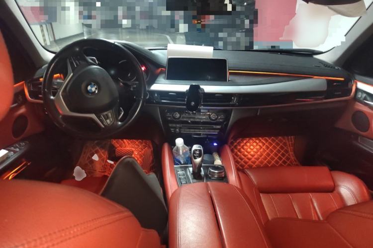 Used BMW X6 2018 xDrive35i Base Model Middle East Center Console