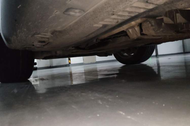 Used BMW X6 2018 xDrive28i Chassis Front Left