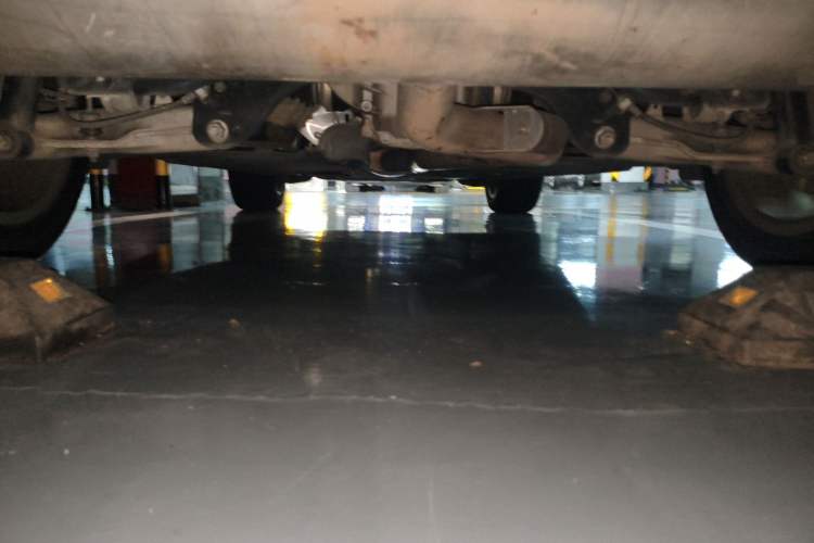 Used BMW X6 2018 xDrive28i Chassis Rear