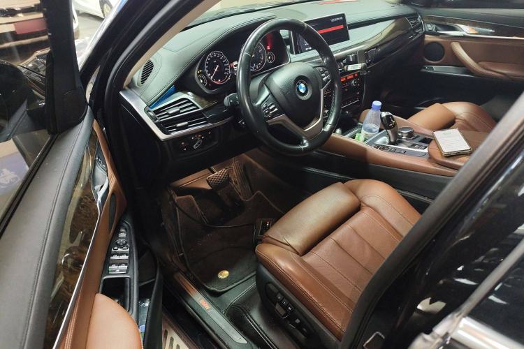 Used BMW X6 2018 xDrive28i Driver Seat