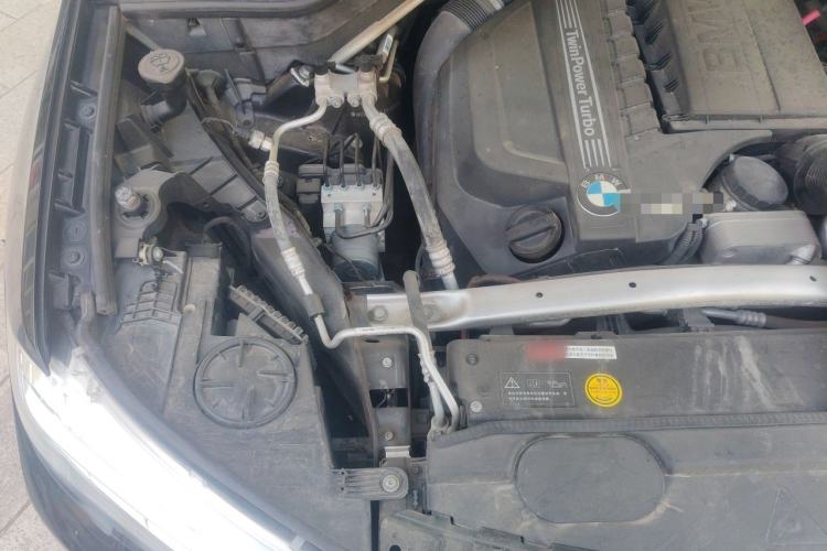 Used BMW X6  Engine Bay Right