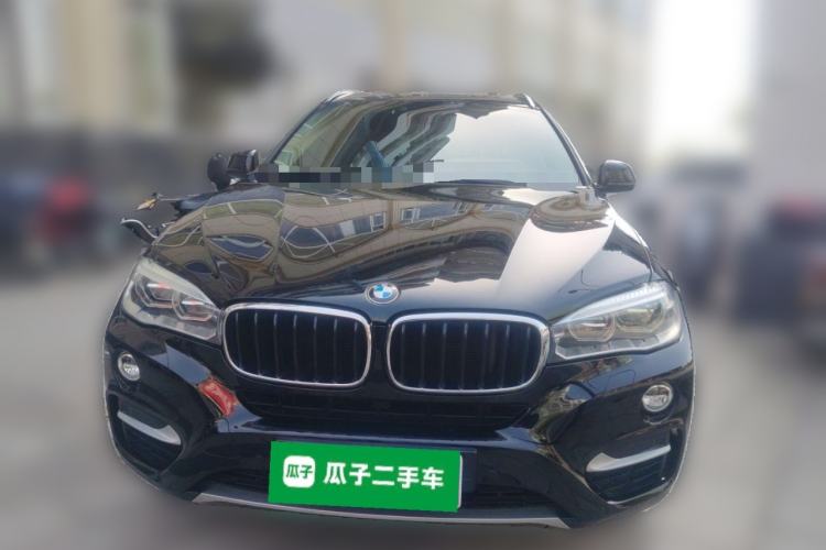 Used BMW X6  Front