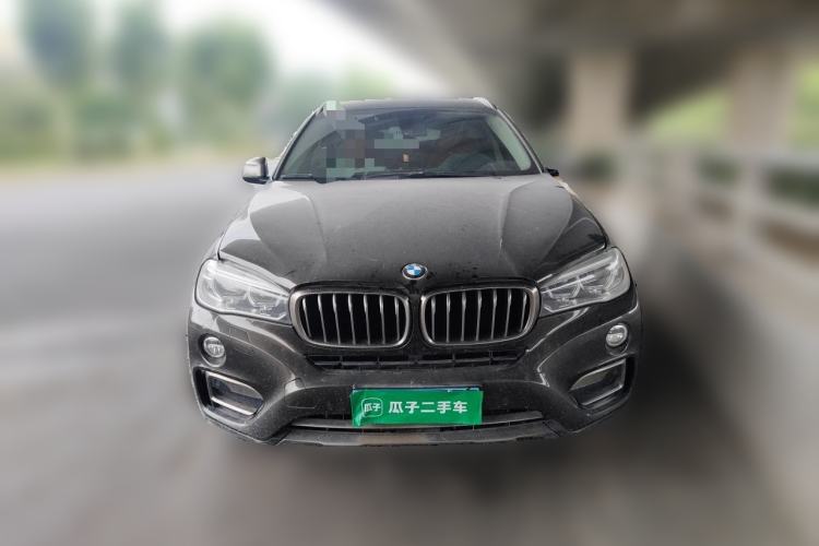 Used BMW X6 2018 xDrive28i Front