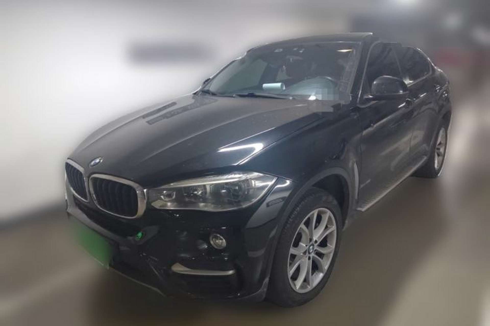 Used BMW X6 2018 xDrive35i Base Model Middle East Front Left 45 Deg