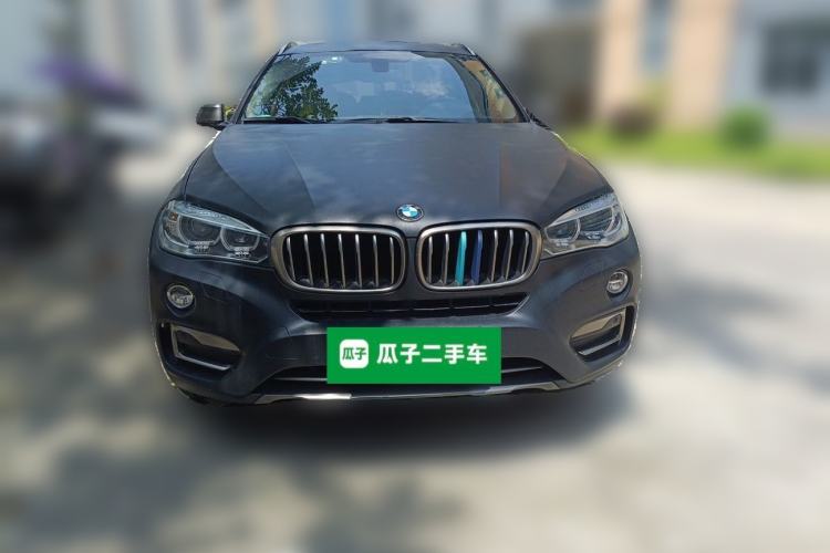 Used BMW X6 2018 xDrive28i Front