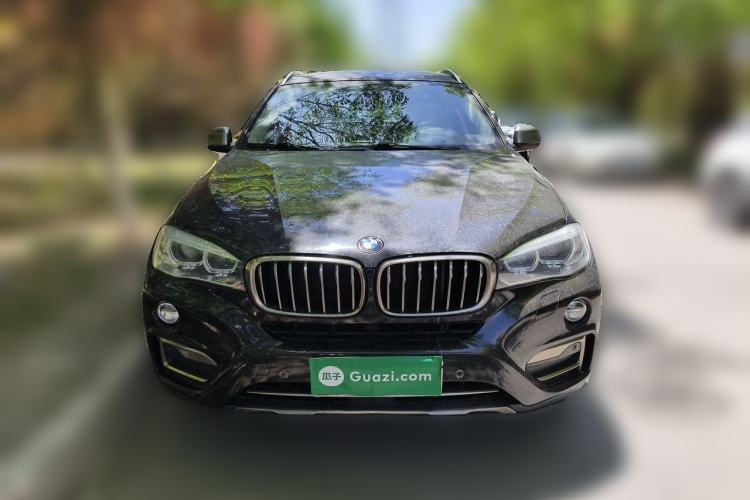 Used BMW X6 2018 xDrive28i Front