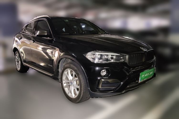 Used BMW X6 2018 xDrive28i Front Right 45 Deg
